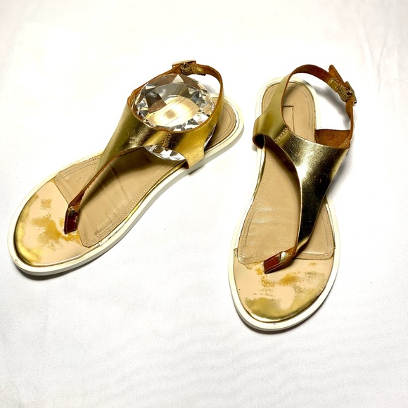BCBGMAXAZRIA Leather Gold Sandals made in Italy - Picture 4 of 9